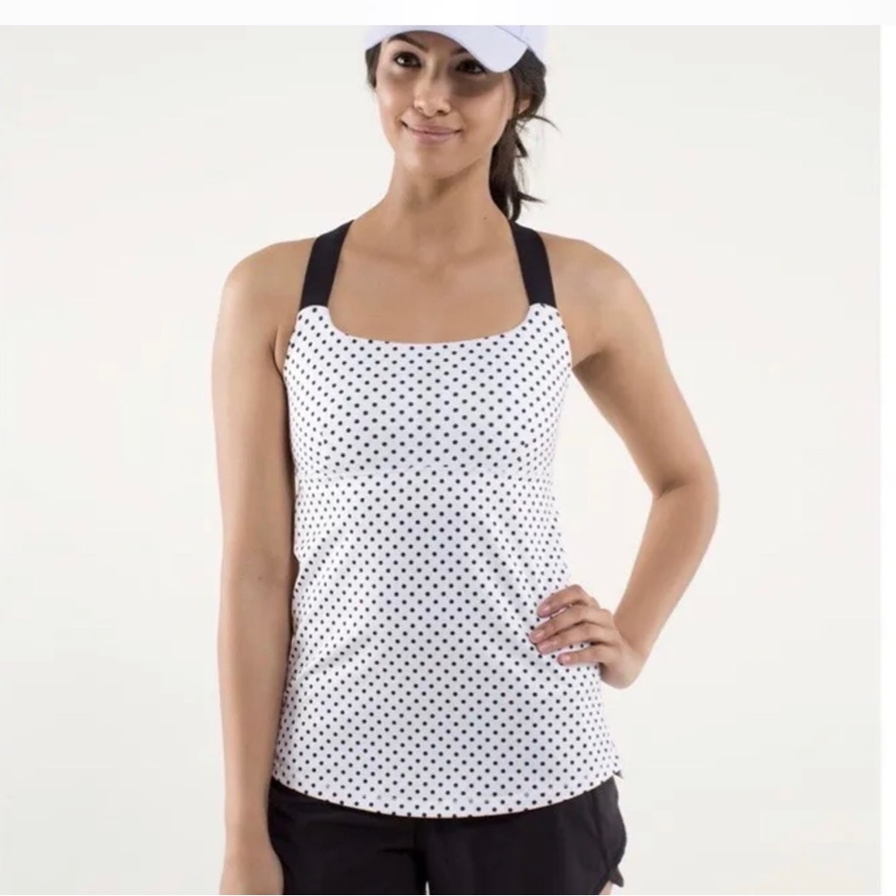 Lululemon Track and Train tank. White w/ black dots.  Sz 6